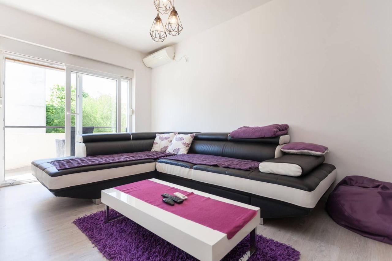 Apartman Mark Apartment Pula Exterior photo