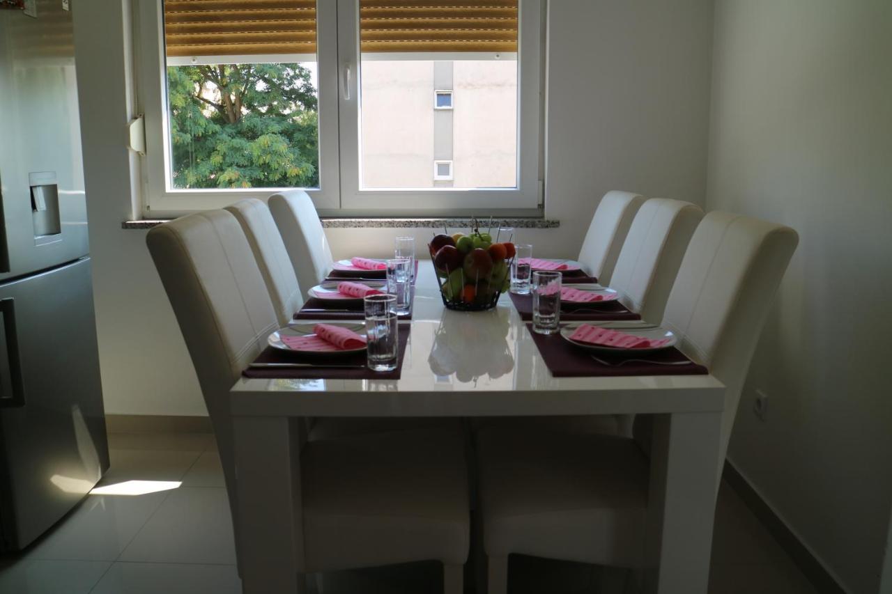Apartman Mark Apartment Pula Exterior photo